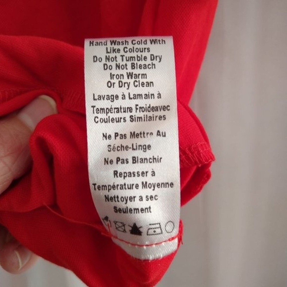 Adelyn Rae Womens Top Red Twist Front Keyhole Size S New - Picture 5 of 8